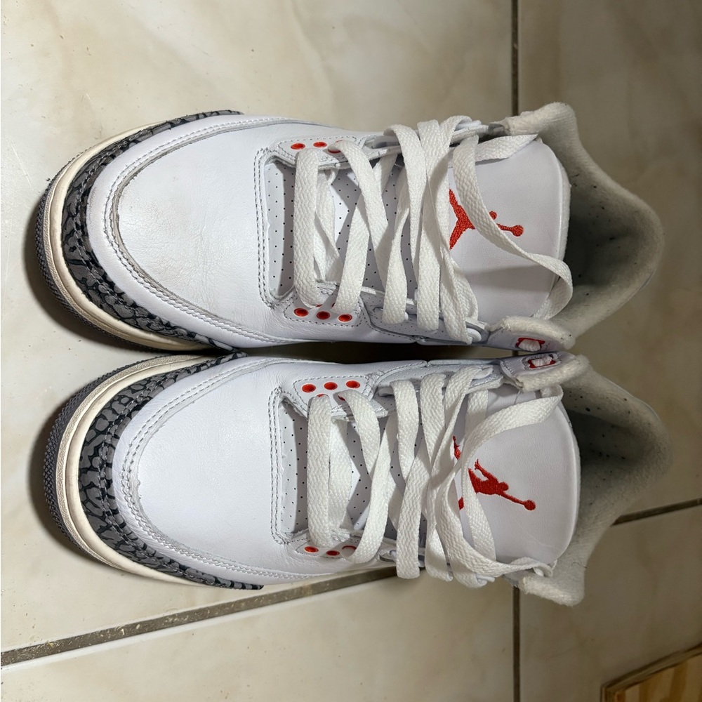 Jordan White and Red Classic Sneakers - Picture 1 of 2